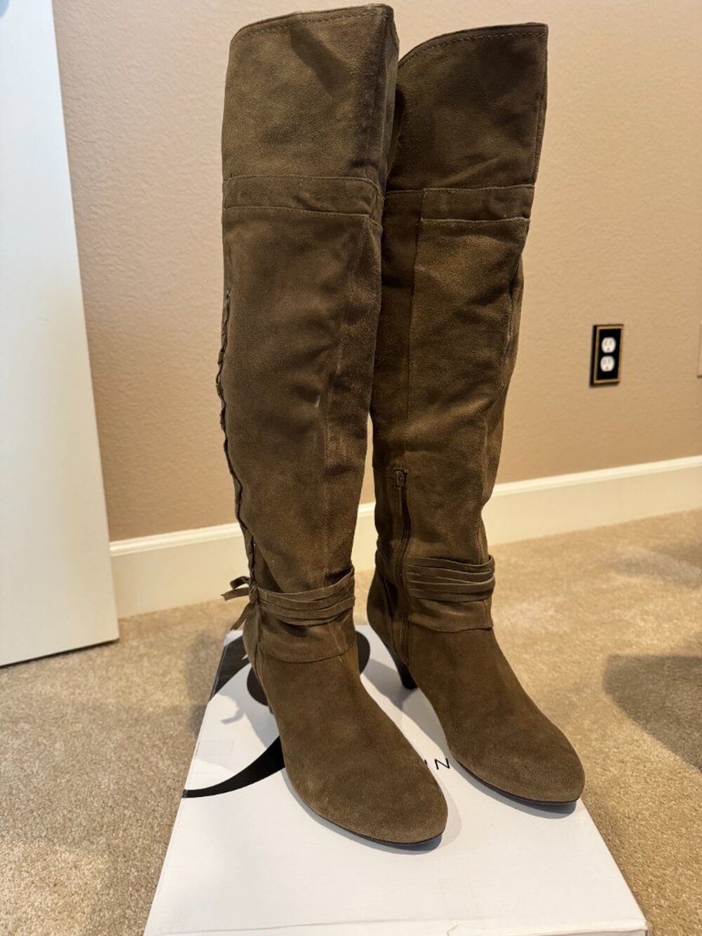 Nine West Nwadele Suede Boot in Dark Green (light brown tone), Size 9M